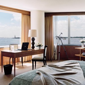 Harbor view Suite