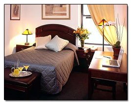 Hayden Hall Hotel room