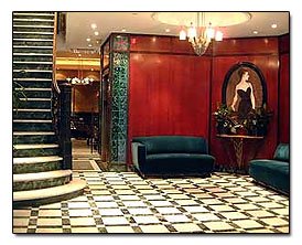 Washington Square Hotel lobby